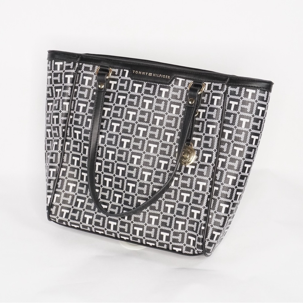 NWT Tommy Hilfiger Monogram Tote - Picture 2 of 5